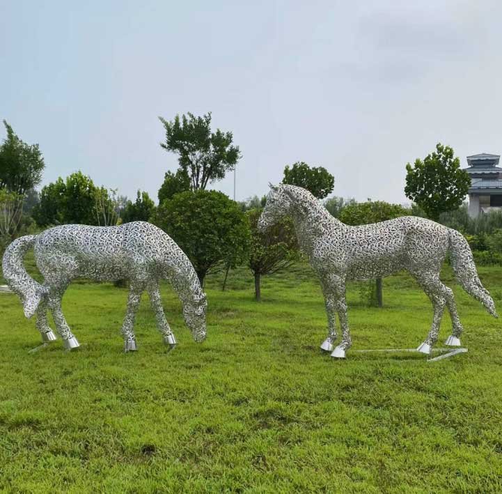 Outdoor Metal Horse Sculpture Hollow Art Statue salestatue